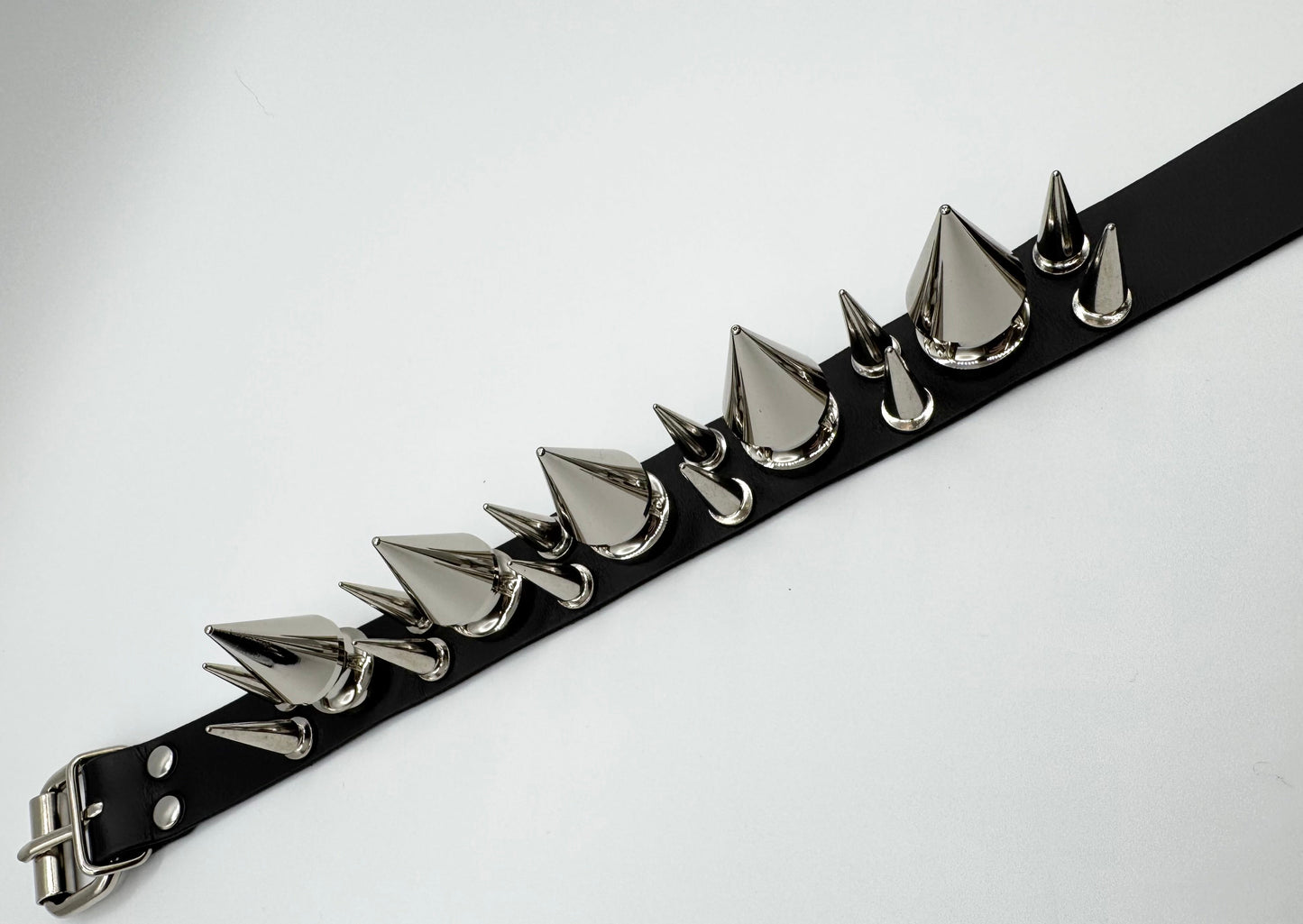 Blighted Choker by Cult of Asmodeus