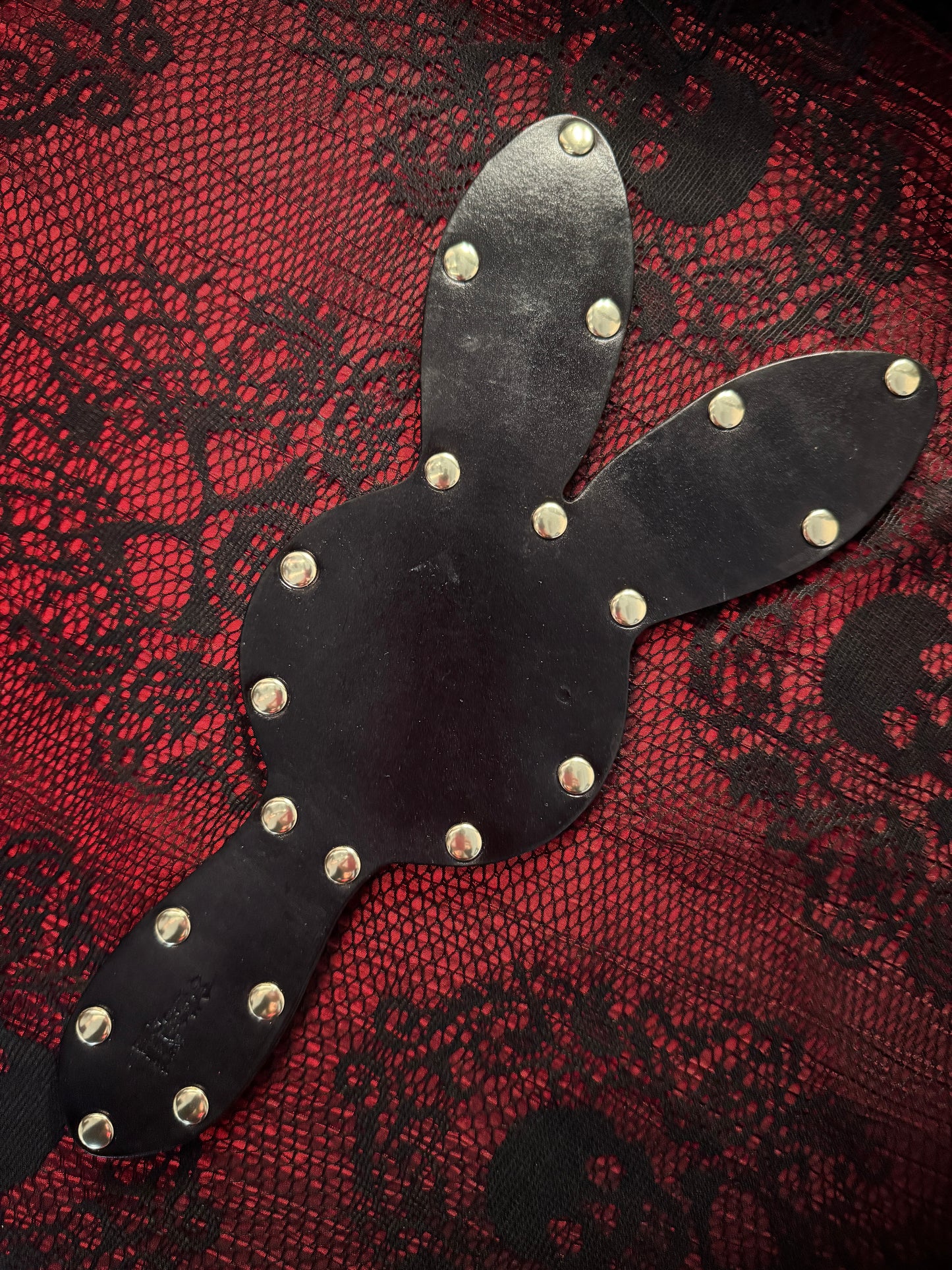 Bunny Paddle Black (brass) by Horsebonez