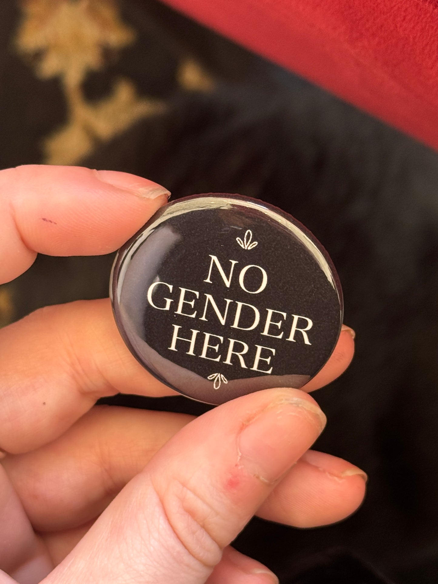 No Gender Button by Saltnox