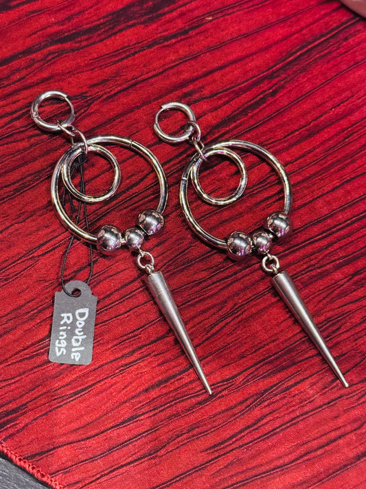 "Double Rings" earrings by Alix Holly