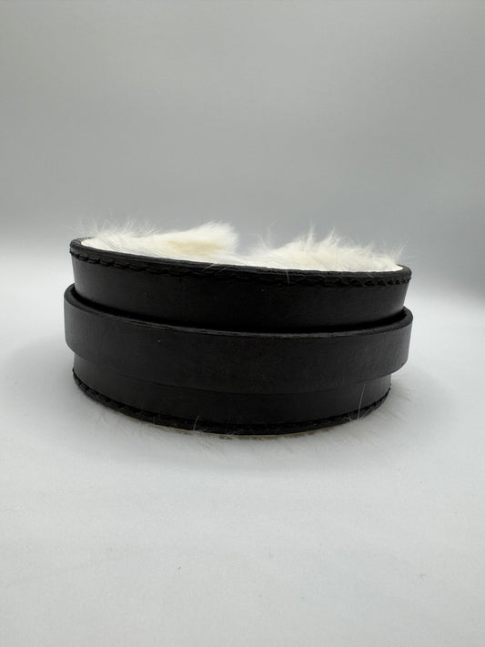 Black Leather Collar by GradientDescent Leatherworking